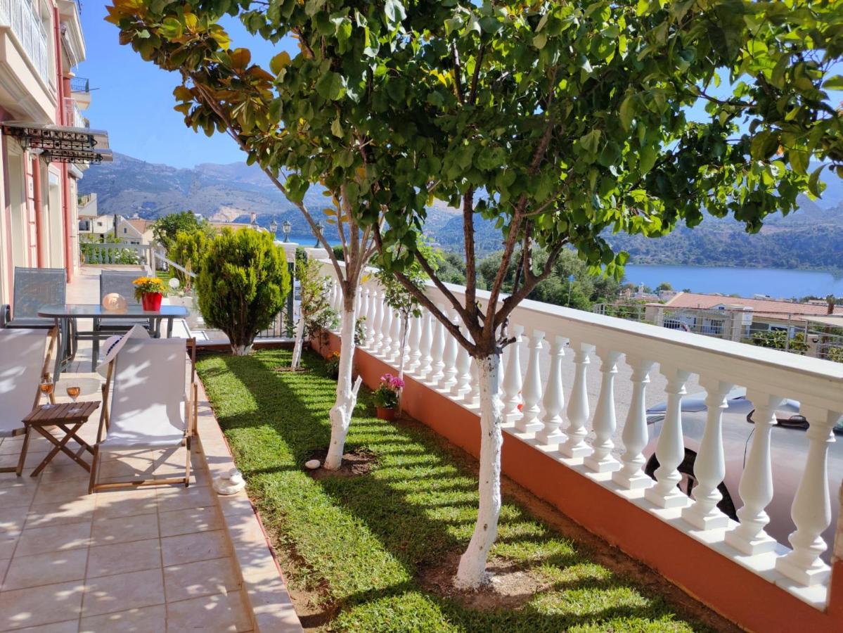 Blue Lagoon Luxury Apartment B2 Argostoli  Zewnętrze zdjęcie